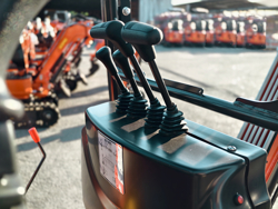 mini pelle 1 tonne m100se