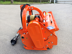broyeur à marteaux déportable hydraulique pour tracteur mod cervo 220
