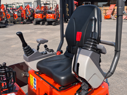 mini pelle z110
