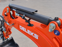 mini pelle z110